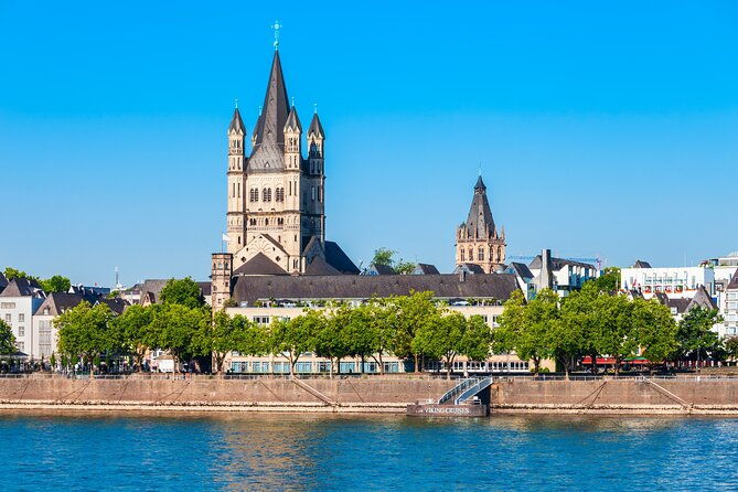 colognes-medieval-churches-private-tour