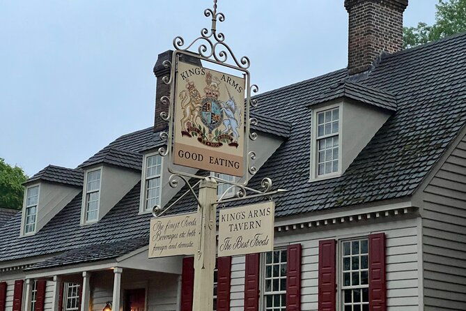 colonial-history-tour-in-williamsburg-virginia