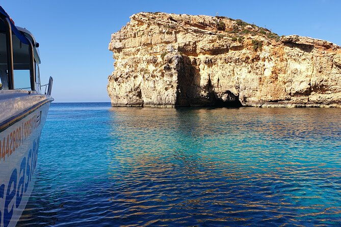 comino-guided-snorkeling-experience