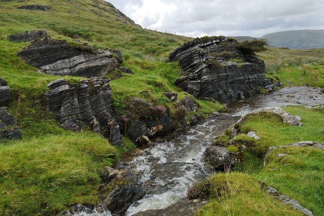 connemara-kylemore-abbey-and-doolough-valley-full-day-private-tour-from-galway-3