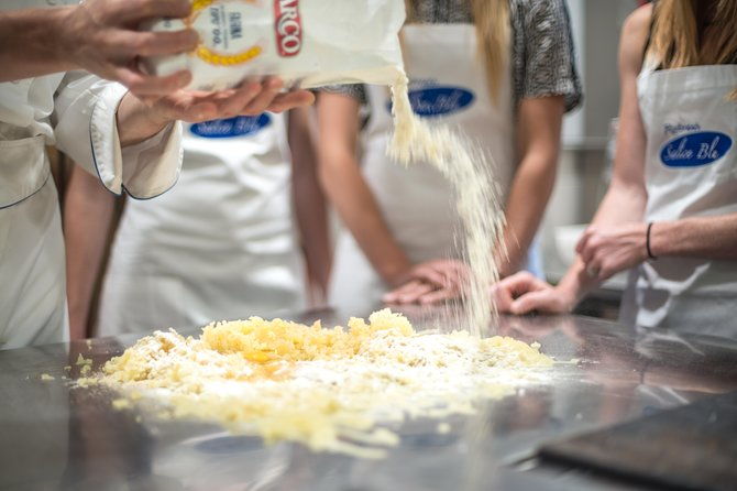 cooking-lesson-in-bellagio-with-famous-chef-luigi-gandola-2