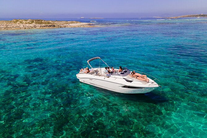cranchi-e30-private-boat-for-10-pax-for-8-hours-in-ibiza