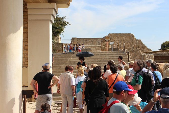 crete-minoan-discovery-tour-with-knossos-palace-heraklion-and-live-dance-show-2