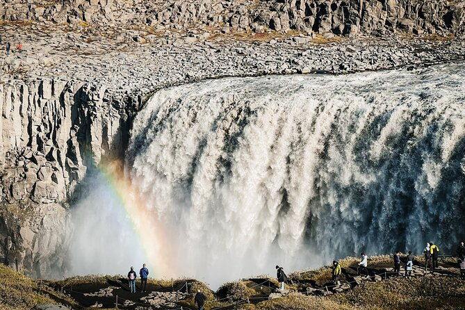 cruise-tour-godafoss-and-myvatn-lake-and-dettifoss-small-group