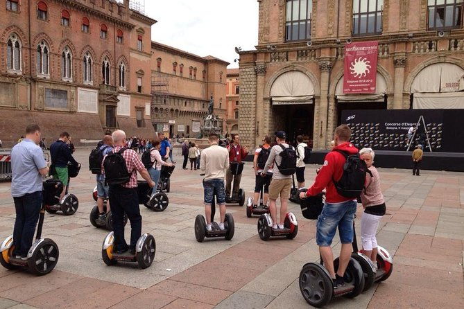 cstrents-bologna-segway-pt-authorized-tour