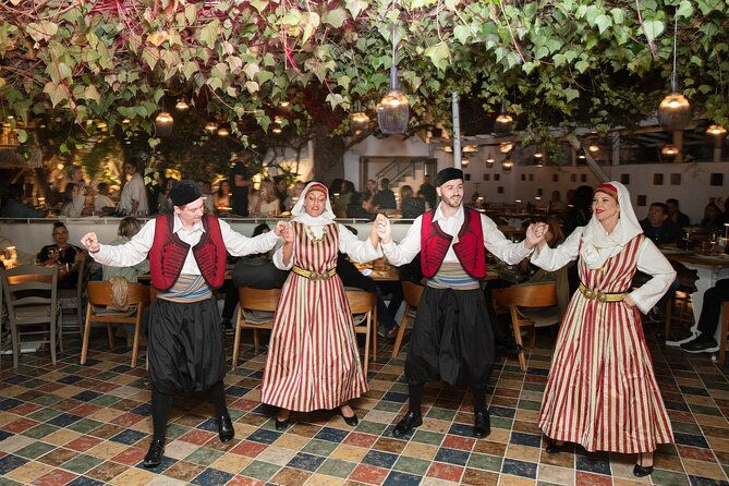 cultural-odyssey-dance-feast-in-mykonos-town