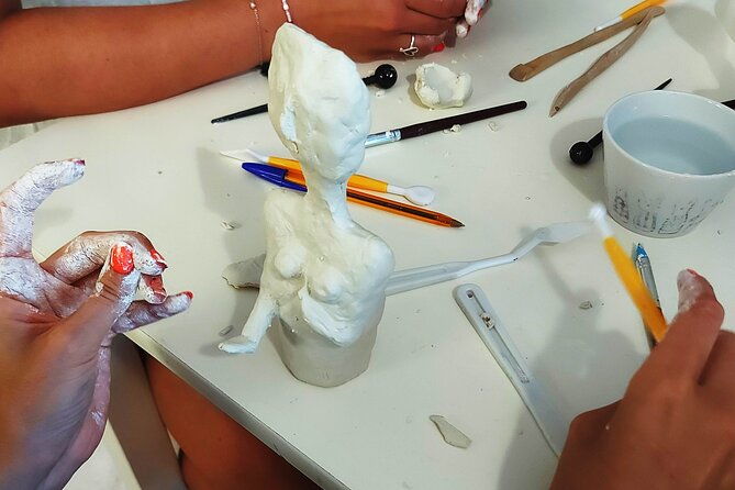 cycladic-sculpture-workshop-in-paros