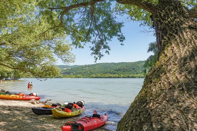 danube-bend-hiking-and-kayaking
