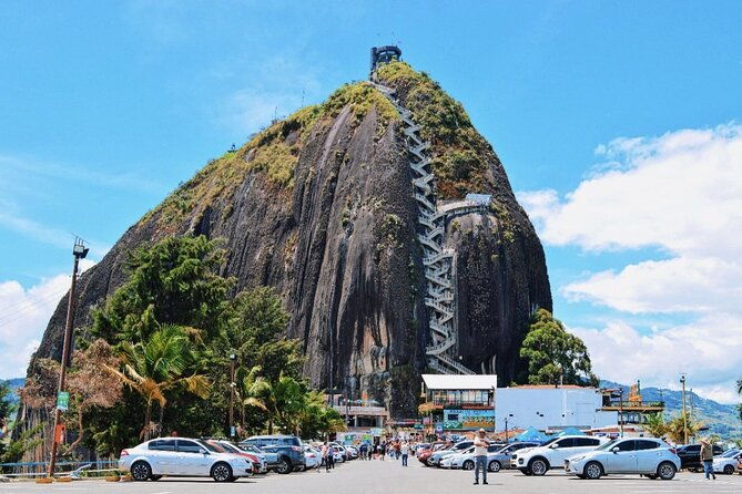 day-trip-to-guatape-with-breakfast-lunch-and-boat-ride