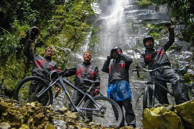 death-road-by-bike-full-day-front-suspension