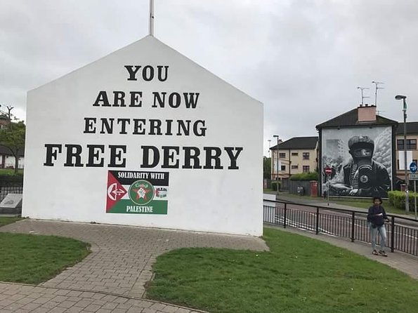 derry-londonderry-small-group-private-day-trip-from-belfast-3