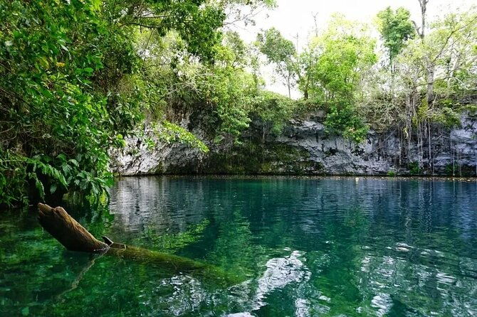 dip-in-laguna-azul-dudu-from-puerto-plata-playa-grande
