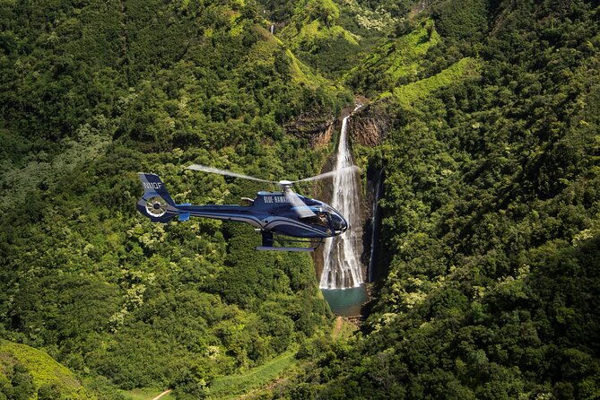 discover-kauai-helicopter-tour-from-princeville