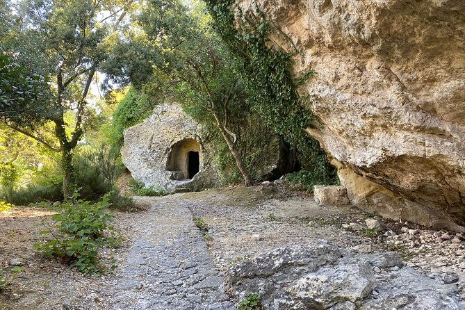 discover-the-unknown-side-of-crete-by-e-bike-2