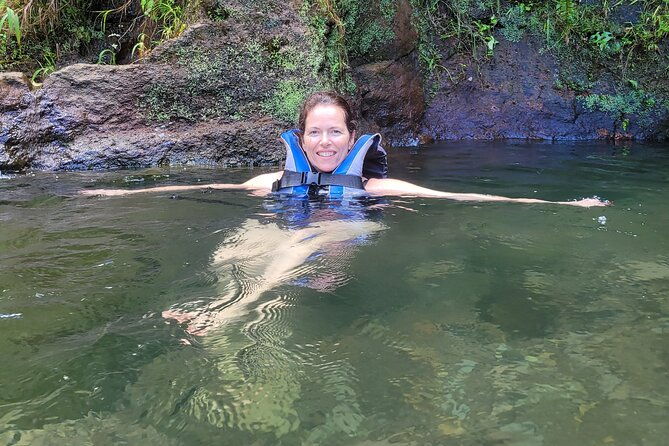 dominica-waterfalls-full-day-private-expedition-autop-tours