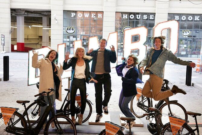 downtown-bike-tour-with-stylish-dutch-bikes