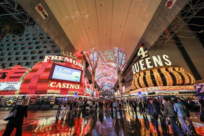 downtown-las-vegas-nighttime-walking-tour