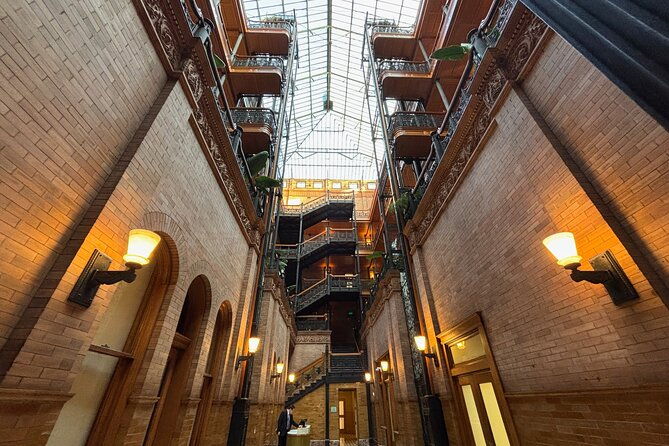 downtown-los-angeles-history-and-architecture-walking-tour-2