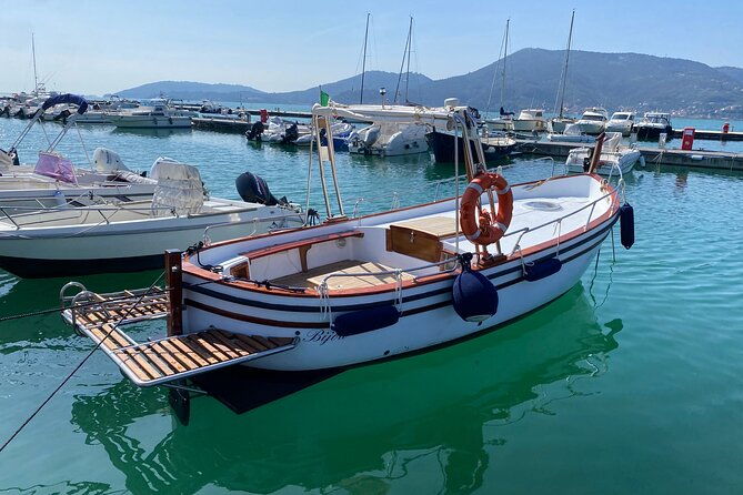 dream-tour-by-boat-in-la-spezia-portovenere-lerici-islands-2
