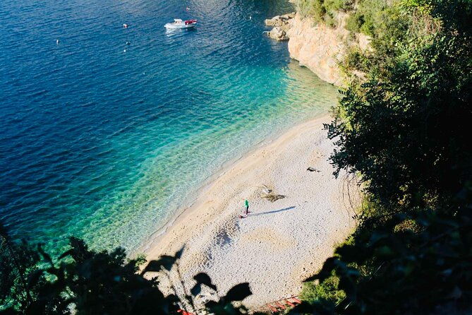 dubrovnik-boat-tour-lokrum-island-betina-cave-st-jacobs-beach