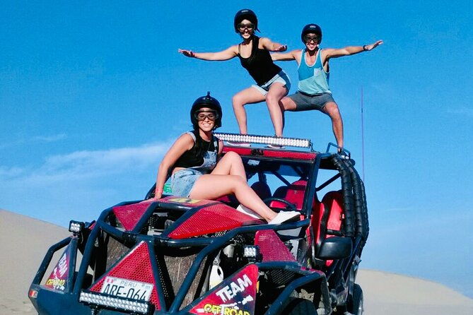 dune-buggy-and-sandboarding-experience-in-huacachina-desert
