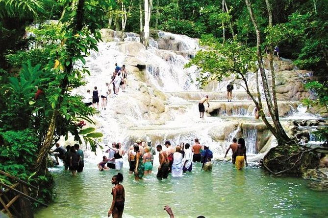 dunns-river-falls-and-ocho-rios-shopping-tour-from-falmouth