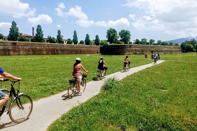 e-bike-rental-in-lucca-2