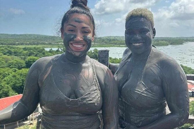 el-totumo-mud-volcano-day-tour-and-eco-friendly-hotel