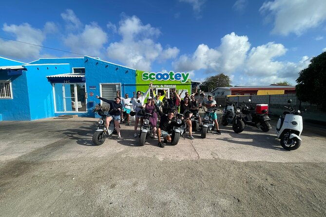 electric-scooter-island-tour-in-aruba