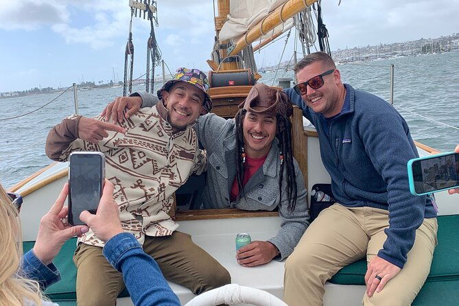 enjoy-an-unforgettable-afternoon-aboard-a-classic-sailing-yacht