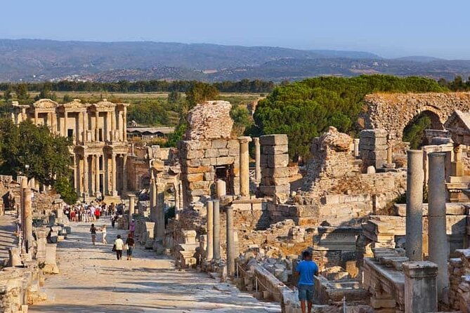 ephesus-house-of-mother-marry-tour-from-kusadasi-private