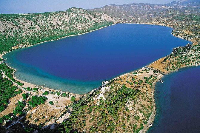 explore-blue-lake-temple-of-hera-2