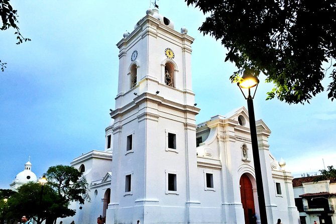 explore-santa-martas-history-museums-and-architecture-in-4-hours