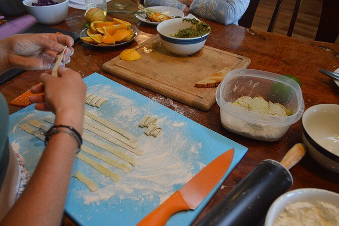 farm-to-table-cooking-class-at-kulaniapia-falls-2