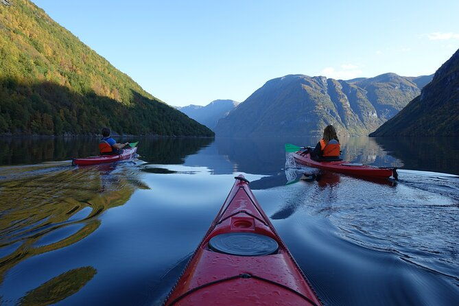 fjord-paddle-in-hellesylt-half-day-kayaking-tour