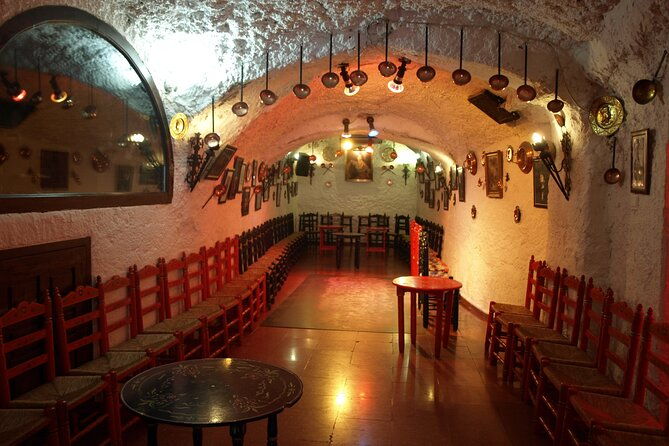 flamenco-show-in-the-caves-of-sacromonte