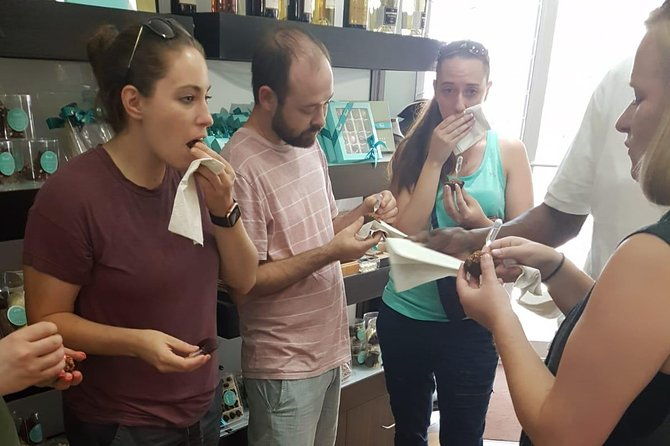 flavors-of-nassau-food-tour
