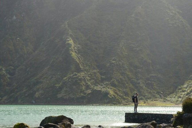 fogo-lake-hiking-tour-full-day