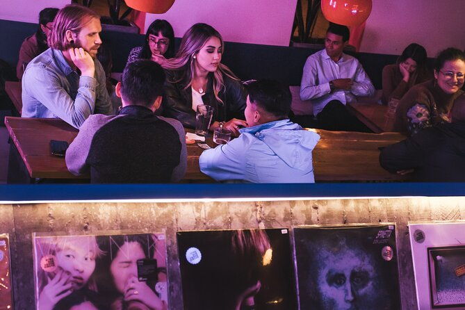 friday-night-bar-crawl-in-bogota-colombia