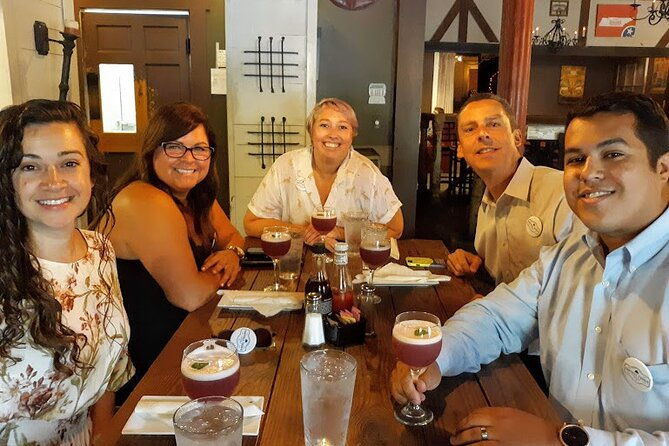 friday-night-date-night-cocktails-in-greenville-south-carolina