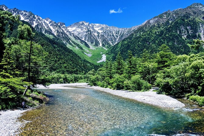 from-nagoya-kamikochi-enchanting-landscapes-seasonal-beauty
