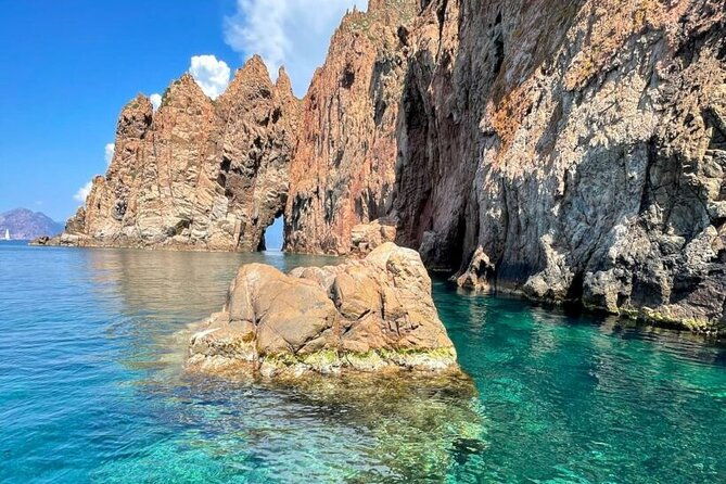 from-sagone-cargese-sunset-aperitif-calanques-de-piana-swimming