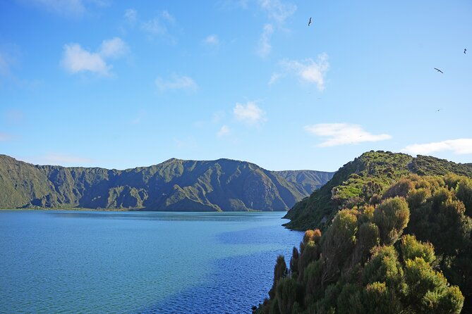 full-day-hiking-trail-in-lagoa-do-fogo-sao-miguel
