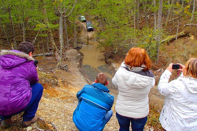 full-day-lakes-off-road-4x4-experience-argentine-lunch