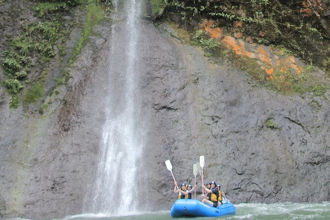 full-day-pacuare-river-rafting-experience
