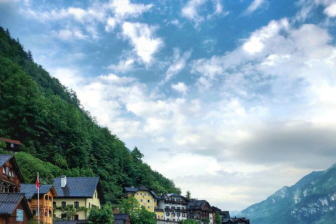full-day-tour-from-vienna-to-wachau-melk-hallstatt-and-salzburg