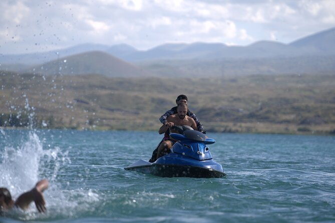 garni-gorge-and-azat-reservoir-off-road-tour-water-sports