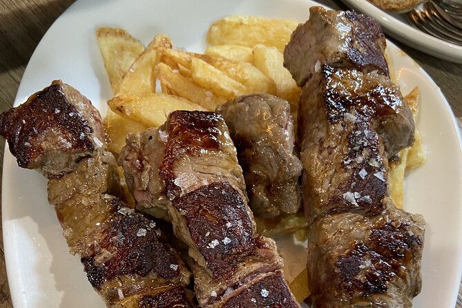 gastronomic-private-tour-of-pintxos-in-san-sebastian
