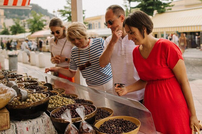 gourmet-walking-tour-with-lunch-and-wine-pairing