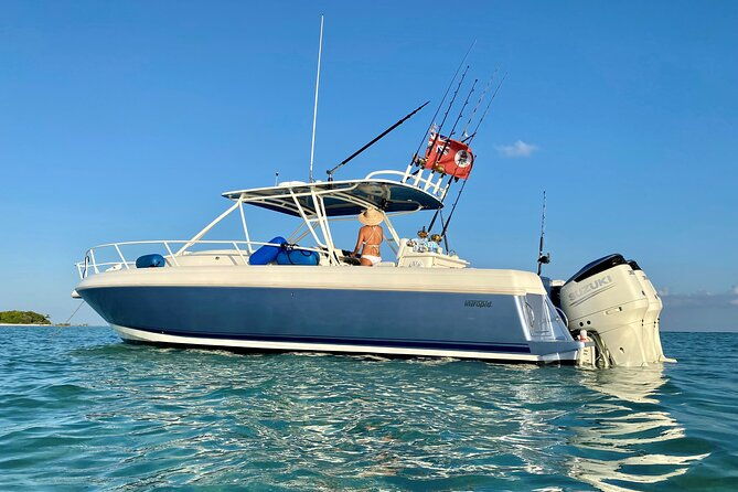 grand-cayman-luxury-full-day-private-charter-aboard-mojito-majic